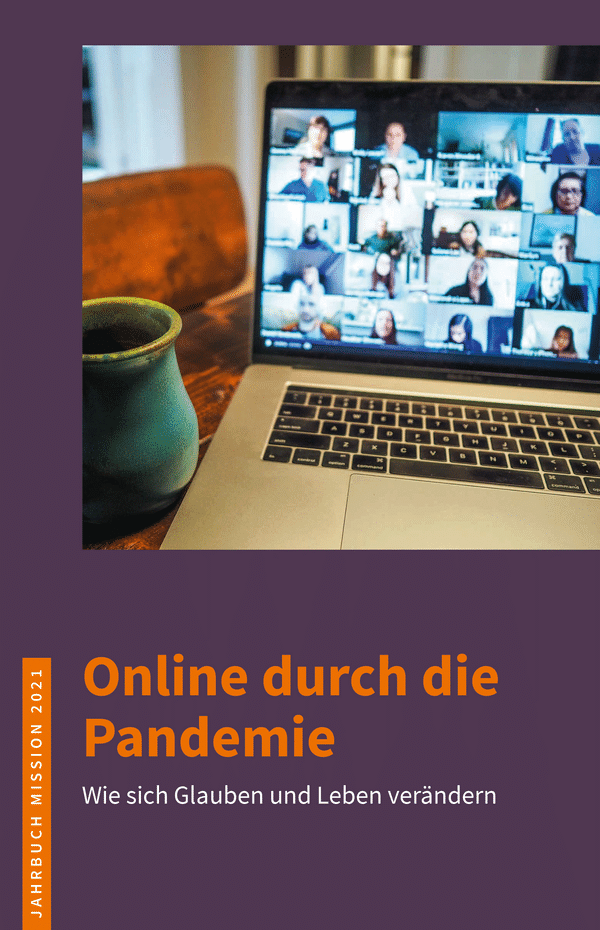 Jahrbuch 2021: lilafarbenes Cover mit Titelbezeichnung im linken unteren Bereich. Im oberen Bereich ist ein Bild. Motiv: Ein aufgeklappter Laptop auf dem man die Kacheln einer Videokonferenz erkennen kann© Foto: Chris Montgomery/unsplash